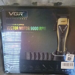 Professional Hair Clipper - Black and Gold